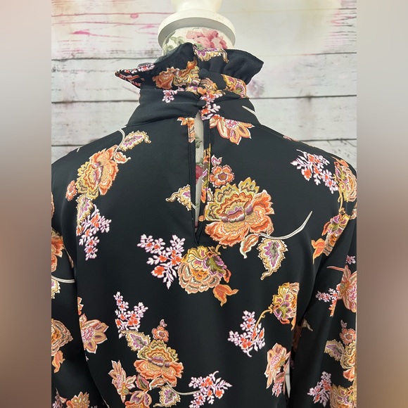 NWOT Who What Where By Target High Neck Floral Maternity Dress Size M - Picture 4 of 11